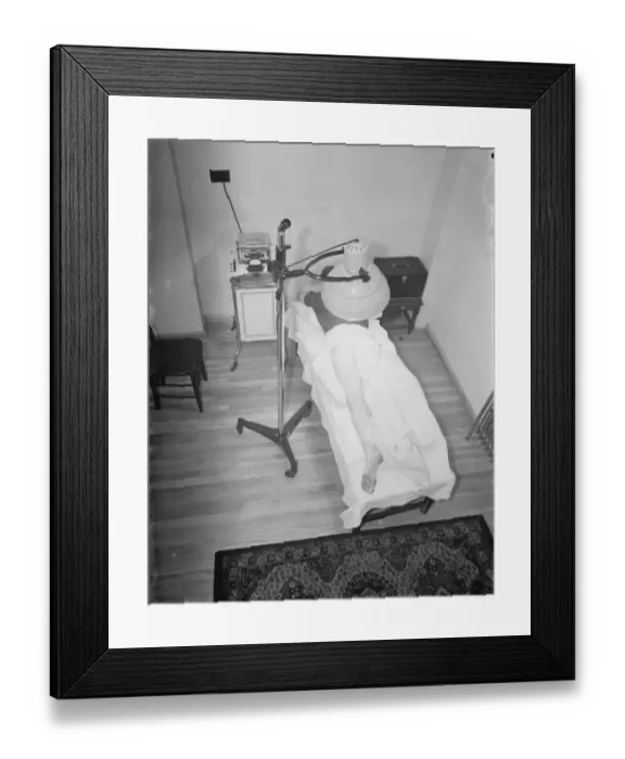 Framed Print : The Sidcup Cottage Hospital building in Kent. The light treatment room