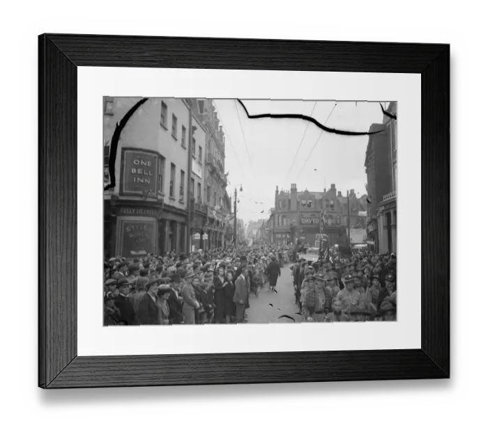 Framed Print : Spectators waiting for the Dartford Carnival procession. 1939 Framed Print : Spectators waiting for the Dartford Carnival procession. 1939