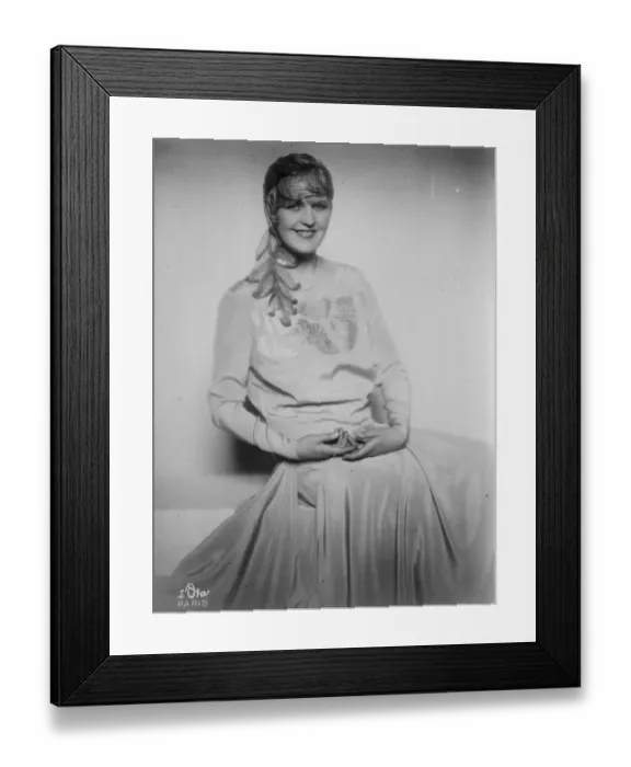 Framed Print : Charming English actress for Australia. Miss Margaret Bannerman ( born in Toronto Framed Print : Charming English actress for Australia. Miss Margaret Bannerman ( born in Toronto