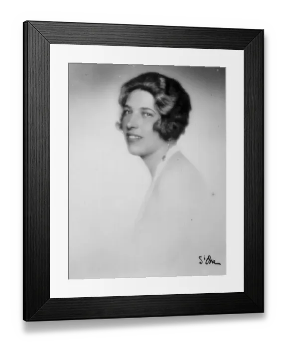Framed Print : Titled slave to the Charleston. Countess Ulrich Kinsky, who gave a New Year dance Framed Print : Titled slave to the Charleston. Countess Ulrich Kinsky, who gave a New Year dance