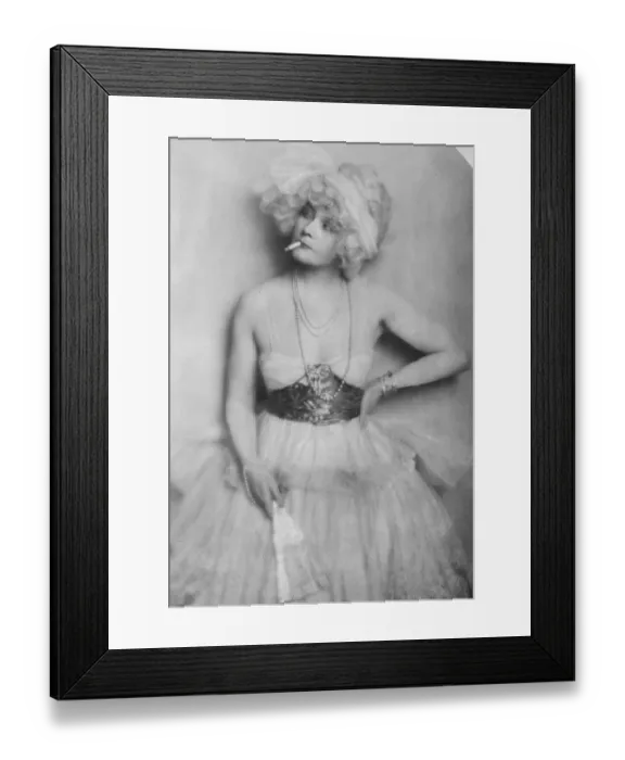 Framed Print : Whirlwind kisses. Mlle Hilda Radney, who at a charity fete in Paris raised 50