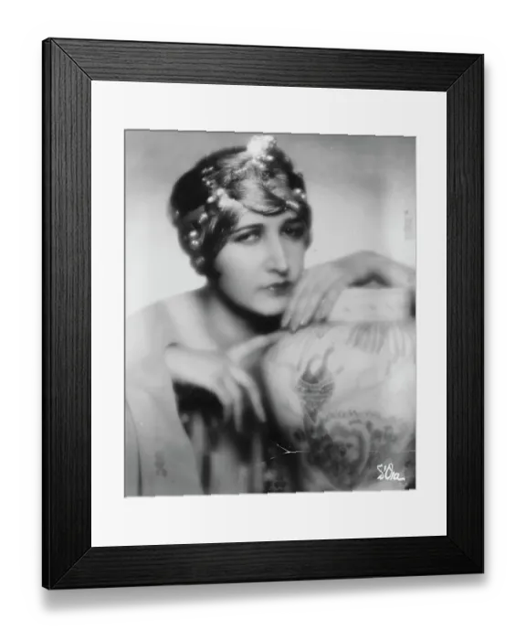 Framed Print : Dancing Princess visits London. Princess Beder Khan, the beautiful dancer, who Framed Print : Dancing Princess visits London. Princess Beder Khan, the beautiful dancer, who