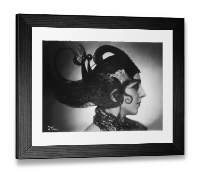 Framed Print : Javanese Royalty gives Paris a new sensation. Princess Fazil, sent to Holland