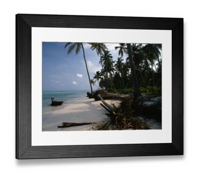 Framed Print : India - Laccadives (Lakshadweep) The beautiful atoll island of the Laccadives Framed Print : India - Laccadives (Lakshadweep) The beautiful atoll island of the Laccadives