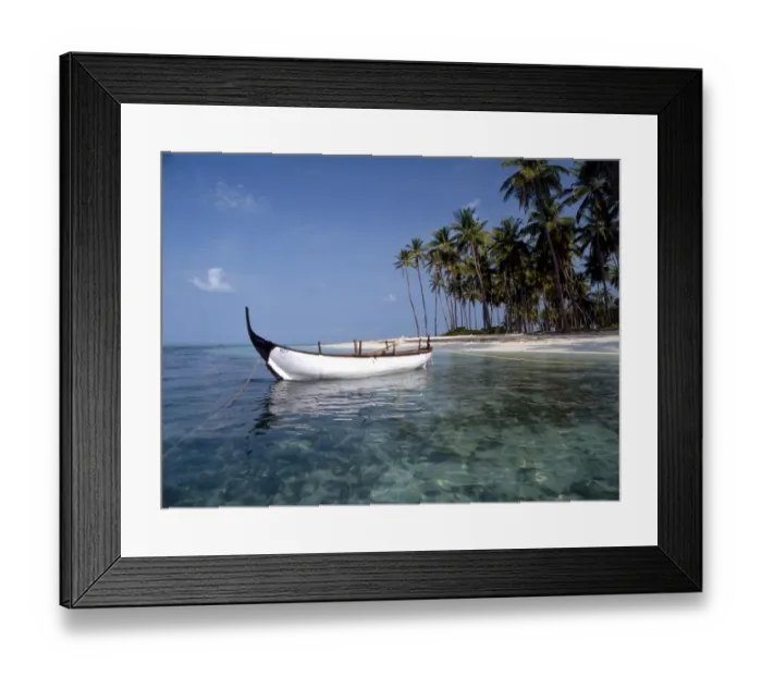Framed Print : TROPICAL ISLANDS - Laccadives Bangaram island, with traditional boat. The Laccadive
