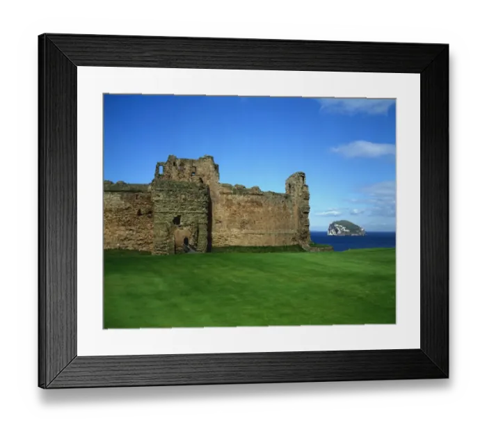 Framed Print : Tantallon Castle, with Bass Rock. Lothian region. Scotland Framed Print : Tantallon Castle, with Bass Rock. Lothian region. Scotland
