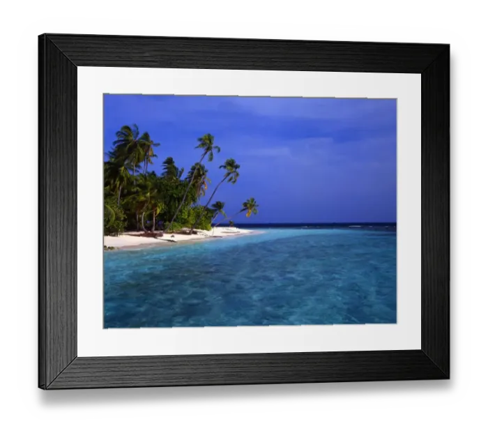 Framed Print : Beach on Little Bandos, the Maldives Framed Print : Beach on Little Bandos, the Maldives