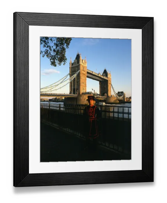 Framed Print : 250 Tower Bridge, London ?2006 Charles Walker / TopFoto Framed Print : 250 Tower Bridge, London ?2006 Charles Walker / TopFoto