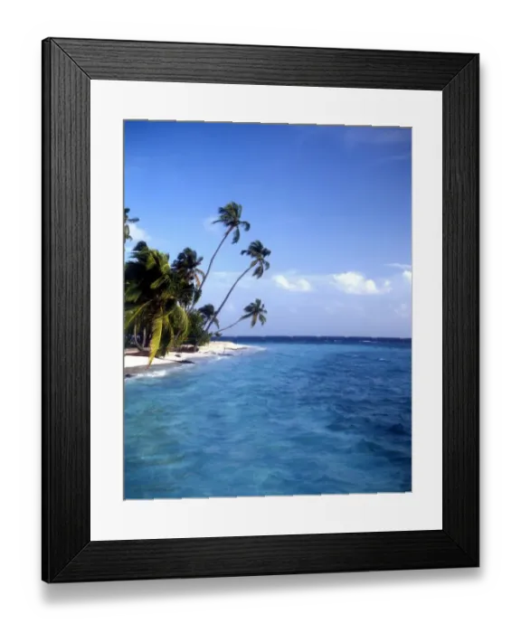 Framed Print : TROPICAL ISLANDS Beach at Little Bandos, Maldives, Indian Ocean Framed Print : TROPICAL ISLANDS Beach at Little Bandos, Maldives, Indian Ocean