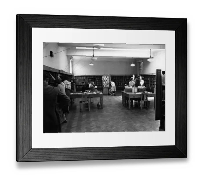 Framed Print : Gillingham Library in Kent 4th July 1949 Framed Print : Gillingham Library in Kent 4th July 1949