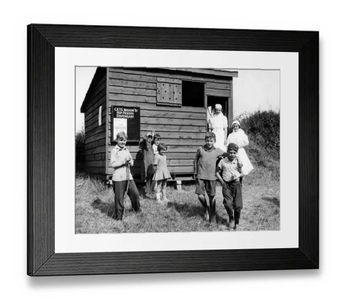 Framed Print : Hop Pickers Field dispensary, South Street near Faversham, Kent. It is provided by