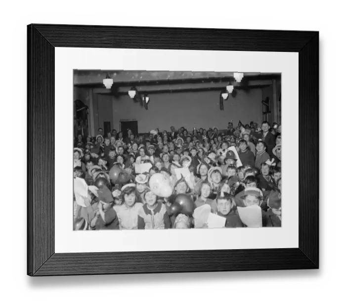 Framed Print : An excited crowd of children at the Swanscombe childrens party. 31 January 1936 Framed Print : An excited crowd of children at the Swanscombe childrens party. 31 January 1936