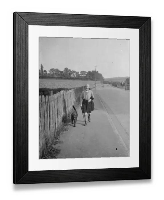 Framed Print : William Hampton of Barnehurst, Kent. 1938 Framed Print : William Hampton of Barnehurst, Kent. 1938