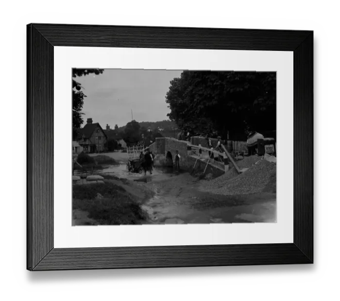 Framed Print : Men at work on river crossing at Eynsford bridge over the River Darent in Kent