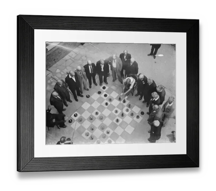 Framed Print : Dartfords veterans open air chess. 1938