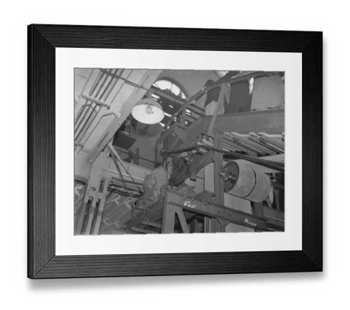 Framed Print : Sovex Ltd moving belt escalator in Erith, London. 4 April 1939 Framed Print : Sovex Ltd moving belt escalator in Erith, London. 4 April 1939