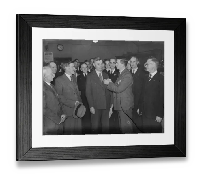 Framed Print : Presentation of the Imperial Service Medal in Dartford, Kent. The medals are presented
