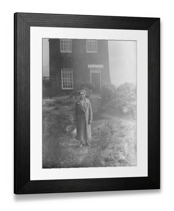 Framed Print : Mrs A Peck of Northfleet with her tin bucket. 7 March 1938