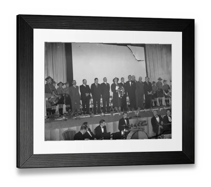 Framed Print : Opening of the Wardona Cinema in Swanscombe, Kent. Mrs Jannie Adamson Framed Print : Opening of the Wardona Cinema in Swanscombe, Kent. Mrs Jannie Adamson