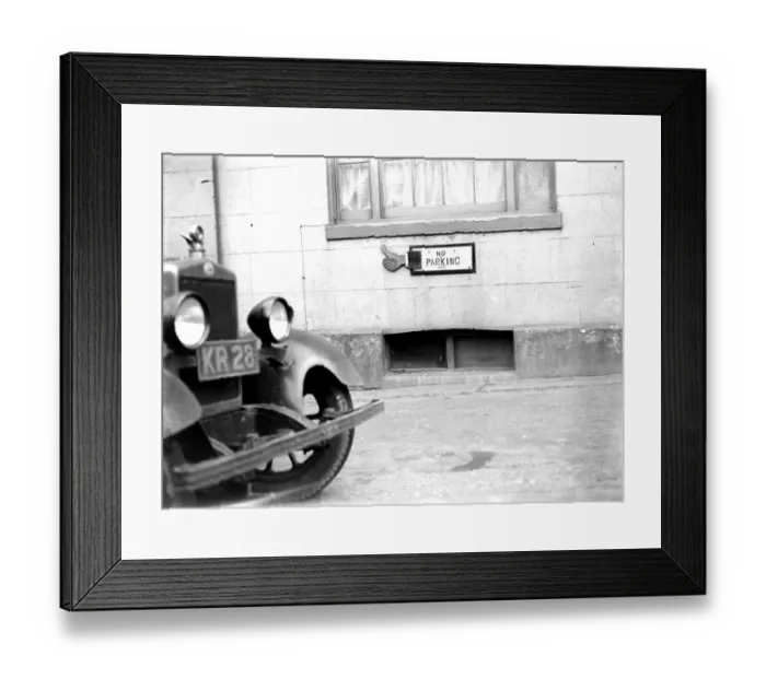 Framed Print : Road sign in Penshurst, Kent. 1933 Framed Print : Road sign in Penshurst, Kent. 1933