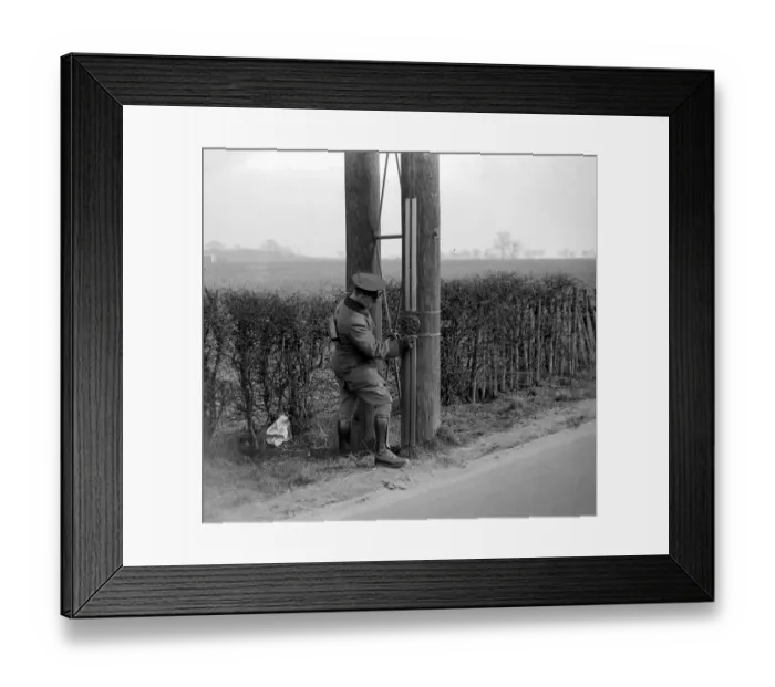 Framed Print : A. A. Tel Sign (Chelsfield) 1934
