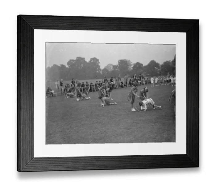 Framed Print : Sports day at Hillside School in Eltham, Kent. The obstacle race Framed Print : Sports day at Hillside School in Eltham, Kent. The obstacle race