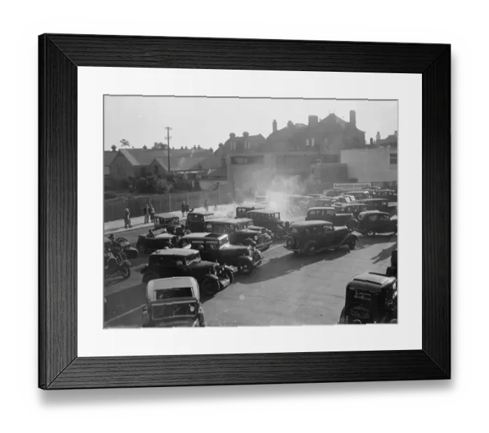 Framed Print : The Dartford Carnival. Spectators cars parking to see the procession Framed Print : The Dartford Carnival. Spectators cars parking to see the procession