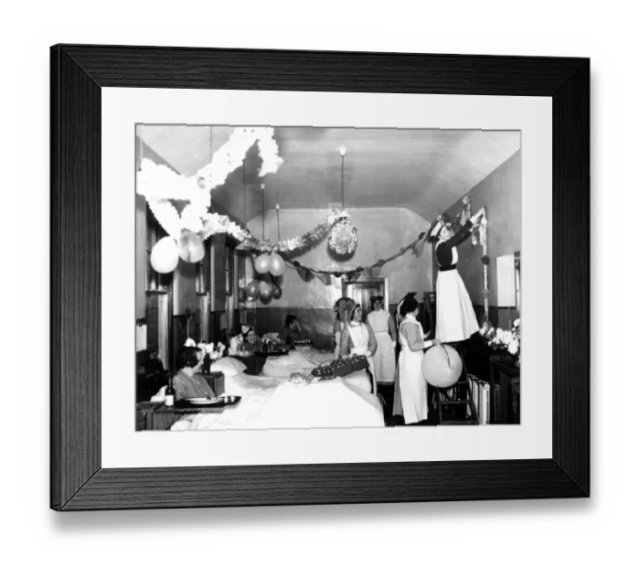 Framed Print : Christmas on the ward, 1950s Framed Print : Christmas on the ward, 1950s