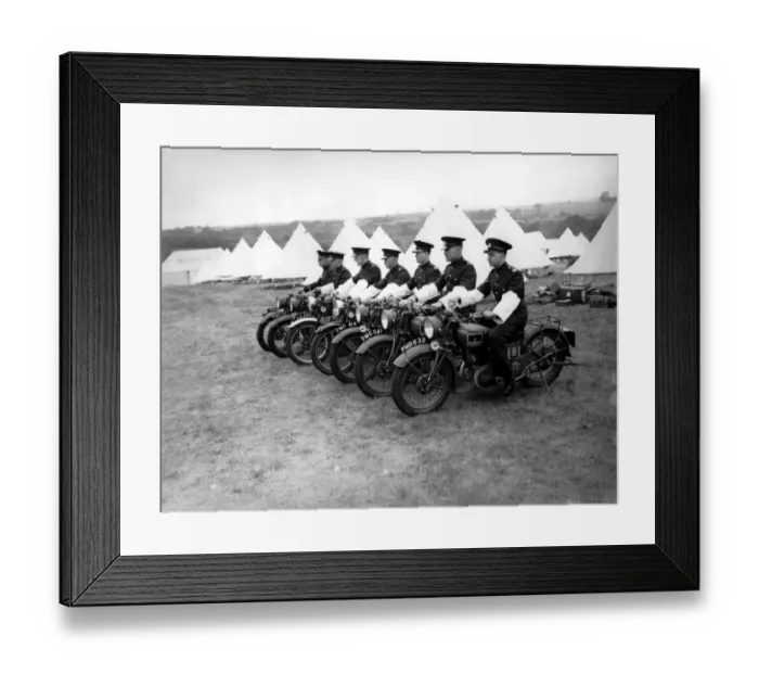 Framed Print : 1939 Home Front. West Kent Territorials training in a camp on the South coast Framed Print : 1939 Home Front. West Kent Territorials training in a camp on the South coast