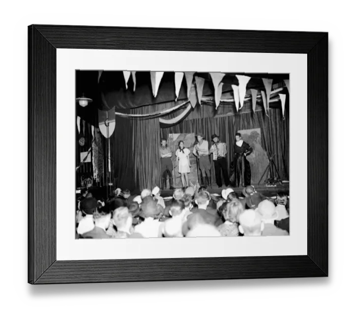 Framed Print : Frank Andrees Amateur Reveu in Swanscombe, Kent Framed Print : Frank Andrees Amateur Reveu in Swanscombe, Kent