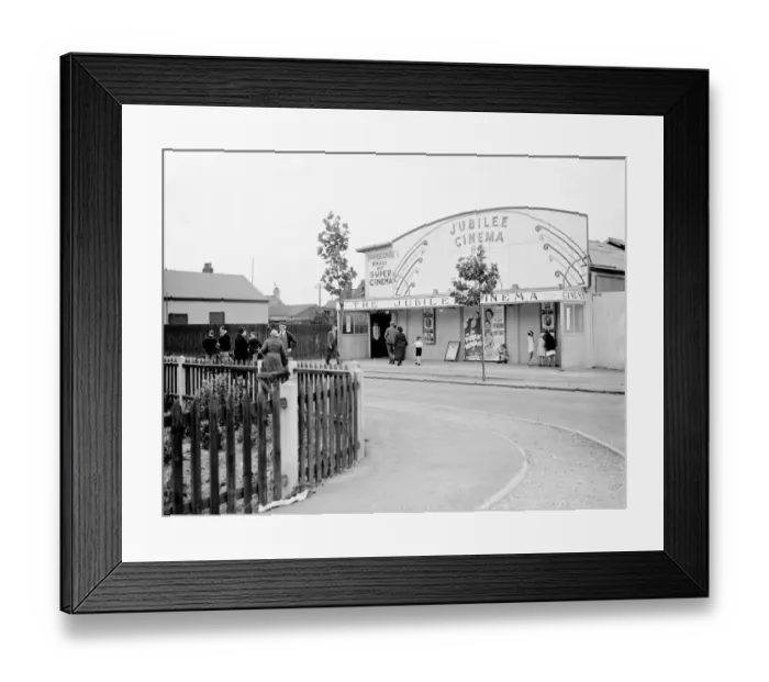 Framed Print : The Jubilee Cinema in Swanscombe, Kent. 1936 Framed Print : The Jubilee Cinema in Swanscombe, Kent. 1936