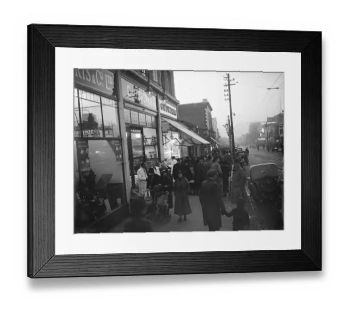 Framed Print : Bexleyheath shoppers. 1935 Framed Print : Bexleyheath shoppers. 1935