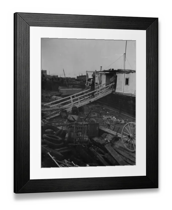 Framed Print : Rubbish, flotsom and debris on the shoreline at Gravesend Reach. 1938 Framed Print : Rubbish, flotsom and debris on the shoreline at Gravesend Reach. 1938