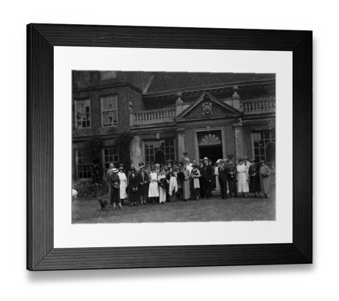 Framed Print : Oversees visitors at Lullingstone Castle. 25 May 1937 Framed Print : Oversees visitors at Lullingstone Castle. 25 May 1937
