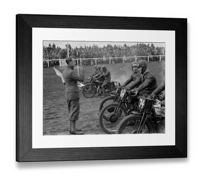 Framed Print : Motor cycling Brands Hatch 1935 Framed Print : Motor cycling Brands Hatch 1935