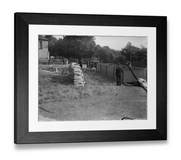 Framed Print : A 5, 000 gallon water tank for the Auxiliary Fire Service located in Dartford, Kent