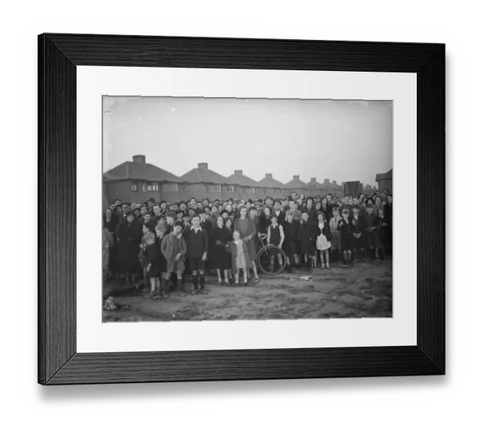 Framed Print : Happy crowds turn out to watch the timber fire at Welling in Kent Framed Print : Happy crowds turn out to watch the timber fire at Welling in Kent