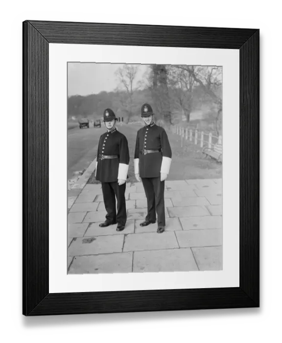 Framed Print : Courtesy cops on duty in Bexleyheath, Kent. PC 294R Baxter and PC 501R Hook Framed Print : Courtesy cops on duty in Bexleyheath, Kent. PC 294R Baxter and PC 501R Hook