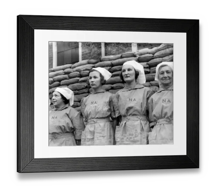 Framed Print : Home Front 1940 Nursing auxillaries at a Kent hospital Framed Print : Home Front 1940 Nursing auxillaries at a Kent hospital