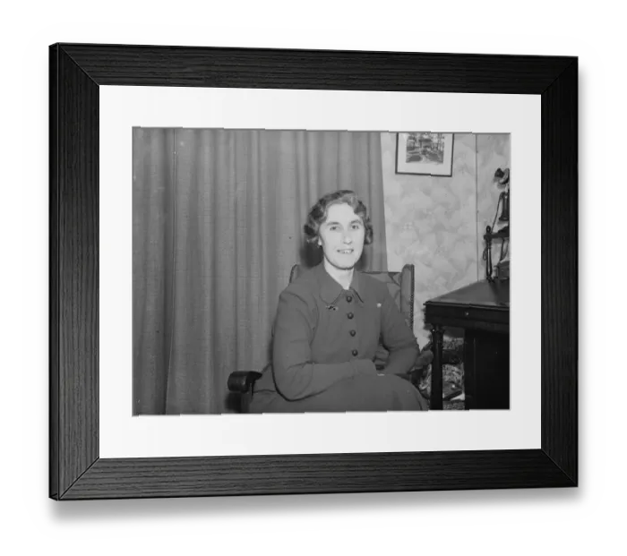 Framed Print : Miss Norah Collins of Beckenham, Kent. 1939