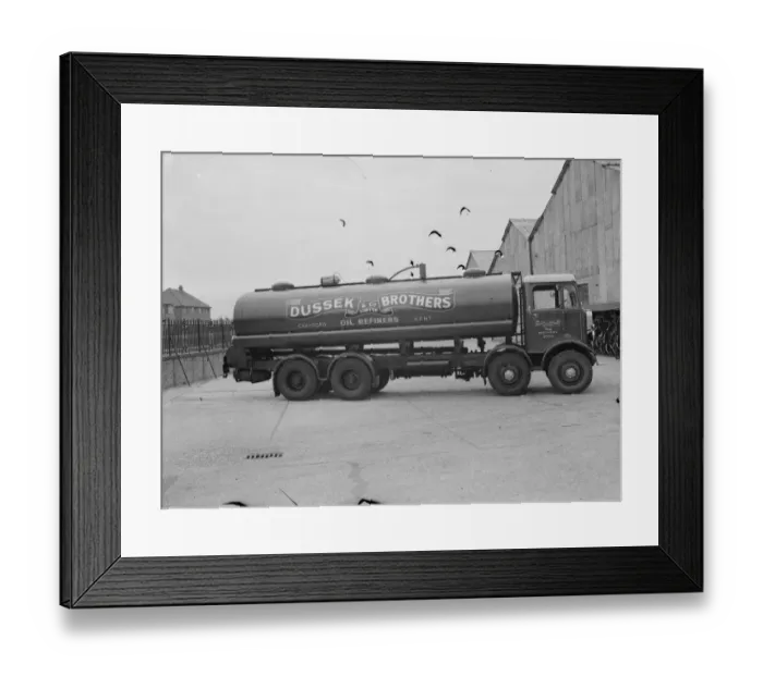 Framed Print : A tank truck belonging to Dussex Brothers & Co Ltd, the oil refiners based in Crayford Framed Print : A tank truck belonging to Dussex Brothers & Co Ltd, the oil refiners based in Crayford