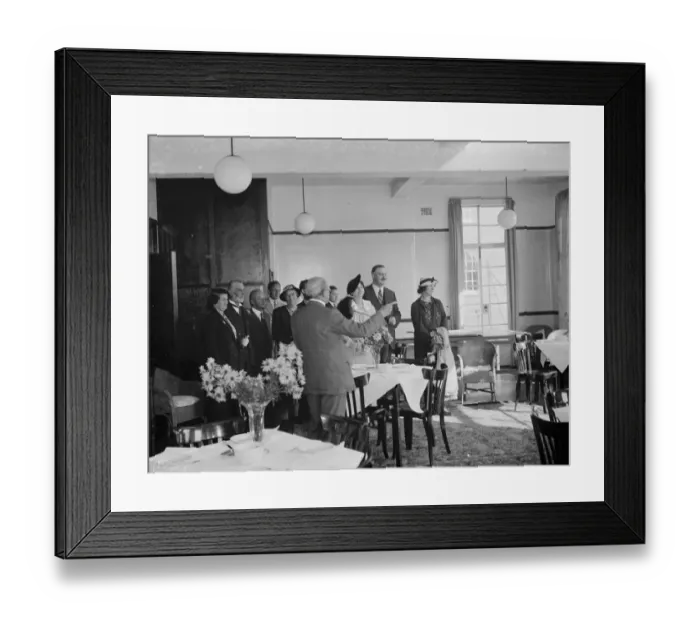 Framed Print : The Dartford Joint Committee are shown around the hospitals new extension. Dartford