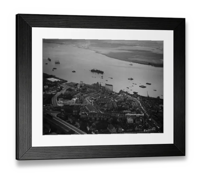 Framed Print : An aerial view of Erith, Kent. 1939 Framed Print : An aerial view of Erith, Kent. 1939