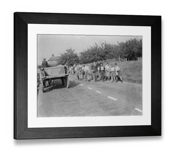 Framed Print : Evacuated children go for a ramble in Wye, Kent. 1939  /  40