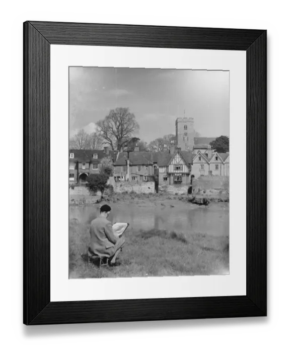 Framed Print : An artist at work by the river at Aylesford, Kent. 1935