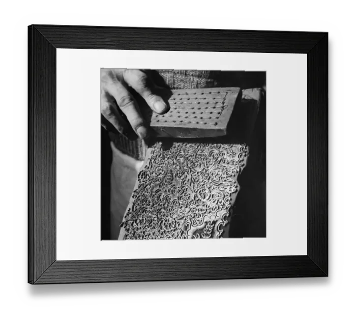 Framed Print : Block making in Wilmington, Kent. Another block making method. 27 April 1939 Framed Print : Block making in Wilmington, Kent. Another block making method. 27 April 1939