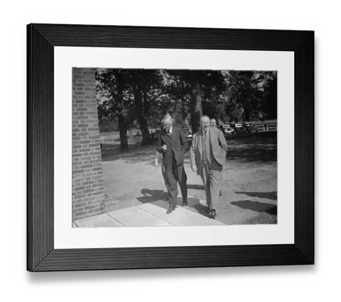 Framed Print : Sir Edward William Meyerstein, a Jewish merchant, who donated ?250, 000 to the Middlesex Framed Print : Sir Edward William Meyerstein, a Jewish merchant, who donated ?250, 000 to the Middlesex