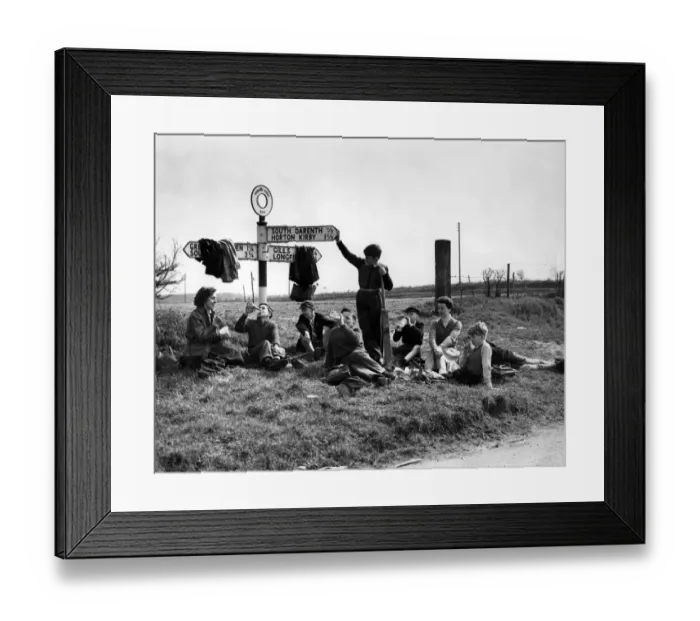 Framed Print : Sixteenth W. Kent Lifeboy Company take a rest at Horton Kirby on Easter Monday while Framed Print : Sixteenth W. Kent Lifeboy Company take a rest at Horton Kirby on Easter Monday while