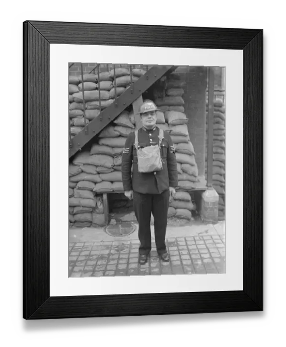 Framed Print : 1940 Police squadron at Shooters Hill, Kent, England Framed Print : 1940 Police squadron at Shooters Hill, Kent, England
