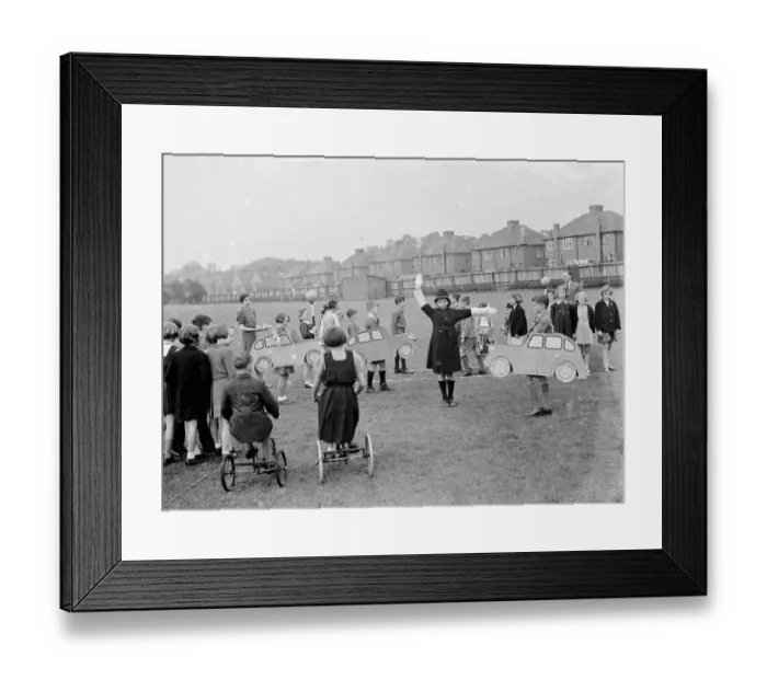 Framed Print : Childrens model traffic instruction at Mayplace School in Crayford, Kent Framed Print : Childrens model traffic instruction at Mayplace School in Crayford, Kent